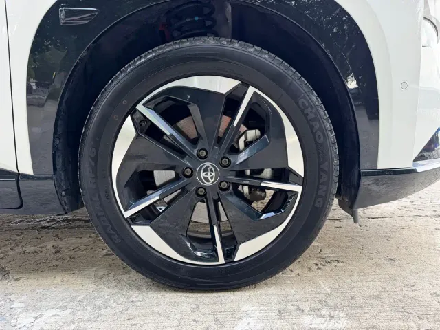 Toyota BoZhi 3X — Фото автомобиля 18