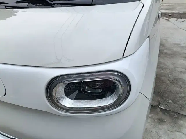 Wuling Hongguang Mini EV — Фото автомобиля 23