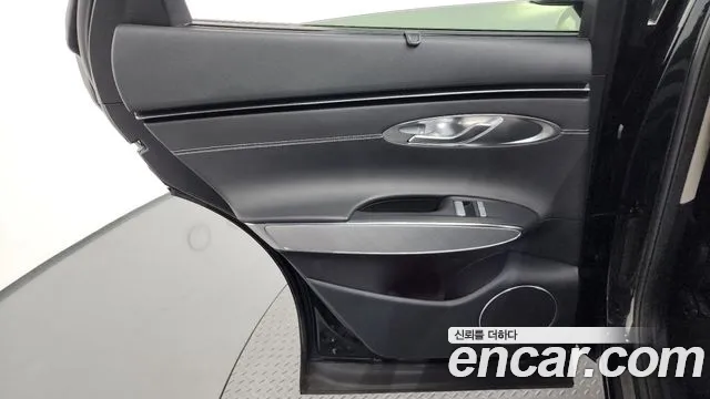 Genesis GV70 Electrified GV70 — Фото автомобиля 14