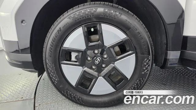 Hyundai Santa Fe MX5 — Фото автомобиля 5
