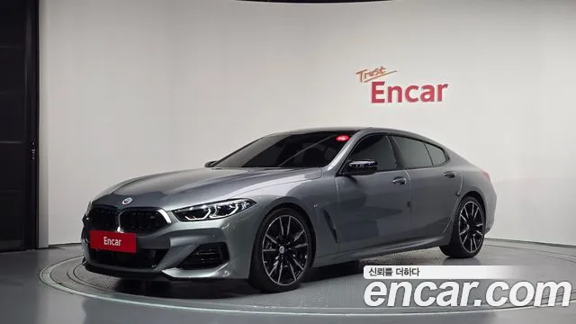 Фотография автомобиля — BMW 8 Series G15
