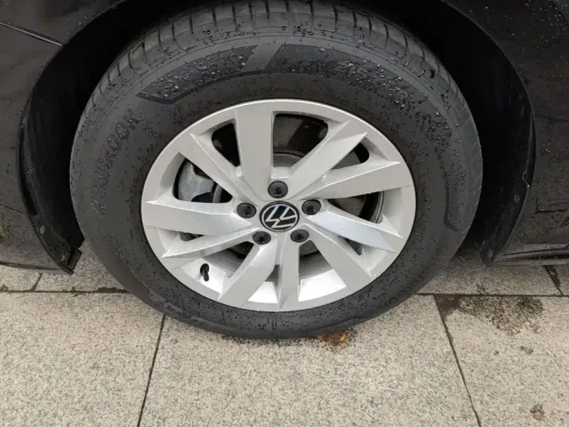 Volkswagen Passat — Фото автомобиля 22