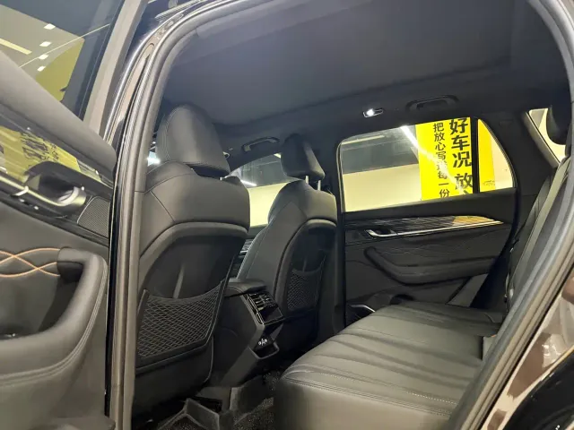 Geely Xingyue L — Фото автомобиля 8