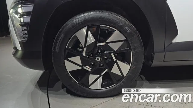 Hyundai Kona SX2 — Фото автомобиля 5