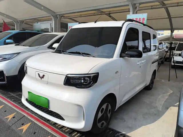 Фотография автомобиля — Wuling Zhiguang NEV