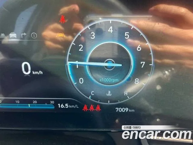 Hyundai Avante CN7 — Фото автомобиля 10