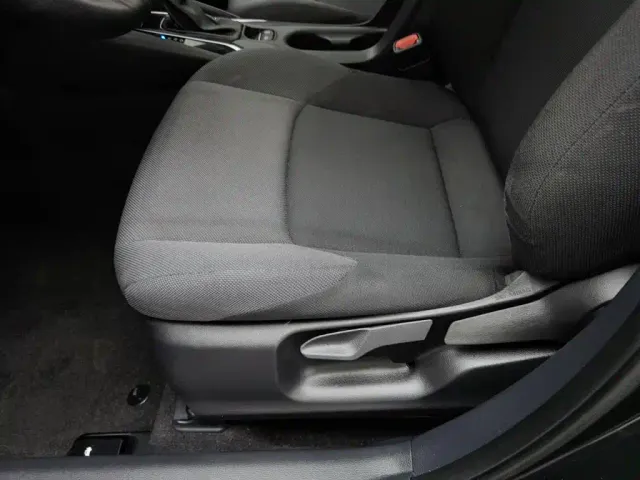 Toyota Levin 2022 Dual Engine 1.8H E-CVT Luxury Edition — Фото автомобиля 20