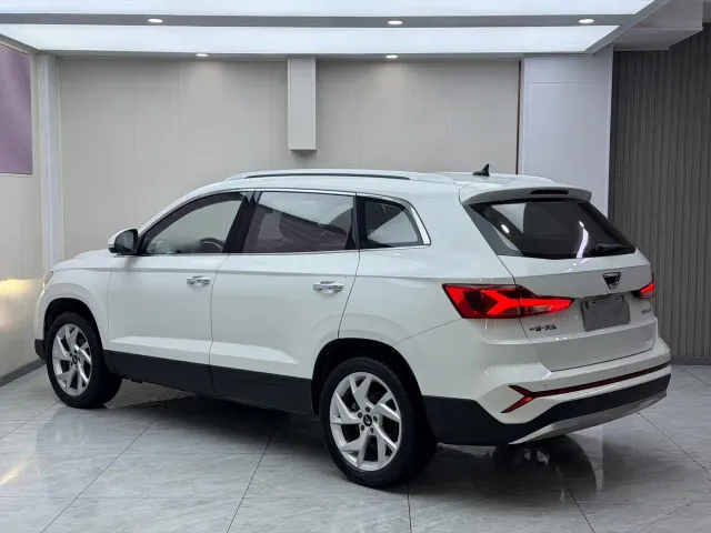 Jetta VS7 — Фото автомобиля 6