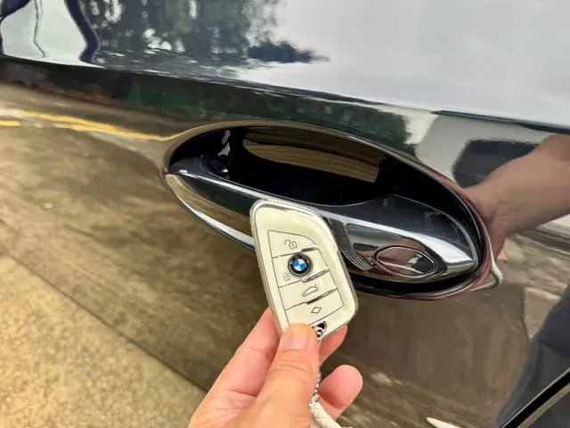 BMW 3 Series — Фото автомобиля 13