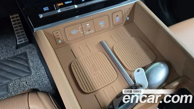 Hyundai Santa Fe MX5 — Фото автомобиля 25