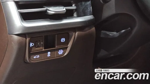 Hyundai Grandeur GN7 — Фото автомобиля 13