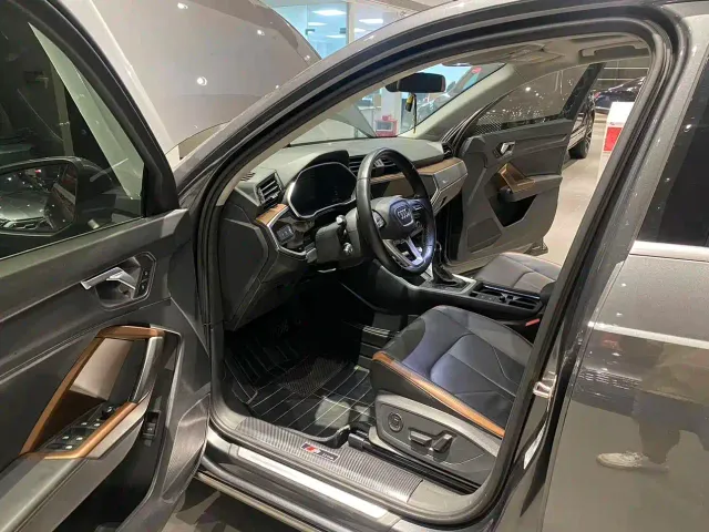Audi Q3 — Фото автомобиля 7