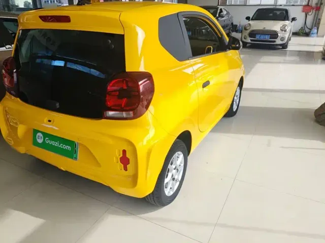 Roewe Clever — Фото автомобиля 7