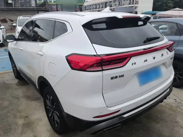 Haval H6 — Фото автомобиля 4