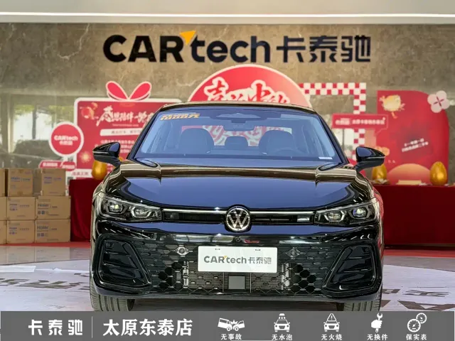 Volkswagen Passat — Фото автомобиля 2