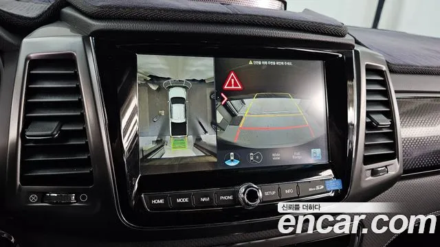 KG_Mobility_Ssangyong Rexton Новый Rexton Sport Khan Дизель 2.2 2WD — Фото автомобиля 15