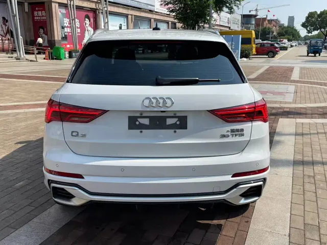 Audi Q3 — Фото автомобиля 2