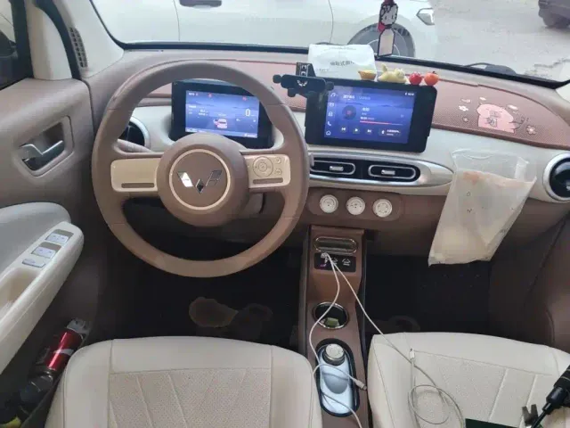 Wuling Hongguang Mini EV — Фото автомобиля 2