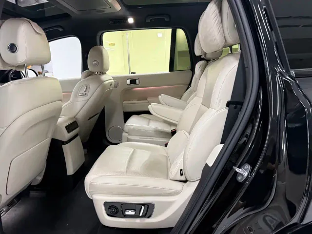 Li Auto L9 — Фото автомобиля 14