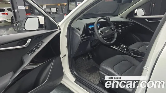 Kia Niro The All New Niro — Фото автомобиля 14