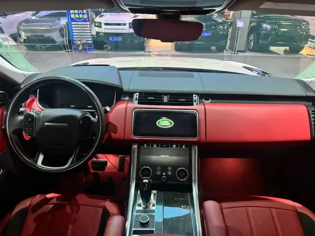 Land Rover Range Rover Sport — Фото автомобиля 5