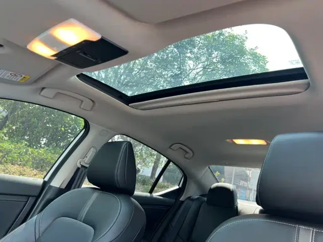 Nissan Sylphy — Фото автомобиля 2