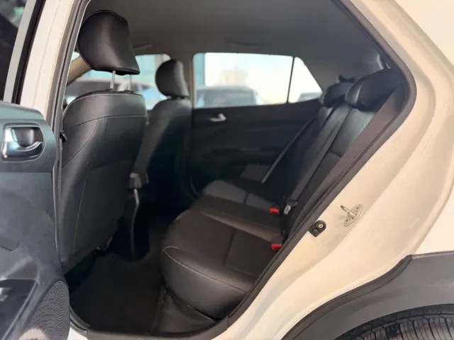 Kia KX1 — Фото автомобиля 8