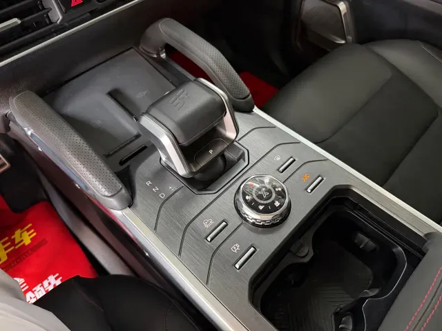 Jetour T2 — Фото автомобиля 15