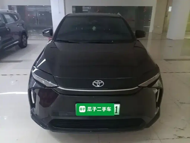 Toyota FAW Toyota bZ4X 2022 2WD Elite JOY Edition — Фото автомобиля 2