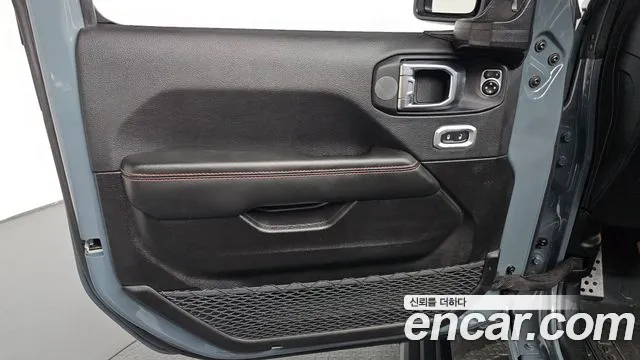 Jeep Wrangler JL — Фото автомобиля 23