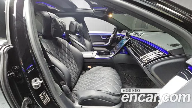 Mercedes-Benz S-Class — Фото автомобиля 22
