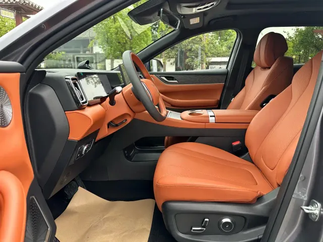 Exeed Starway E05 — Фото автомобиля 7