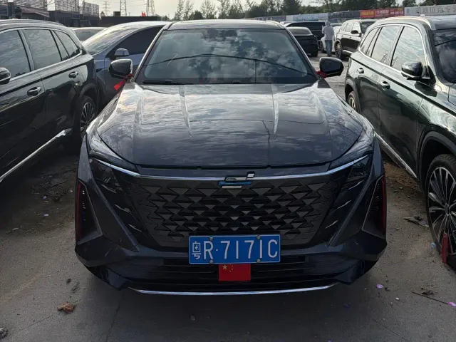Changan Z6 — Фото автомобиля 2