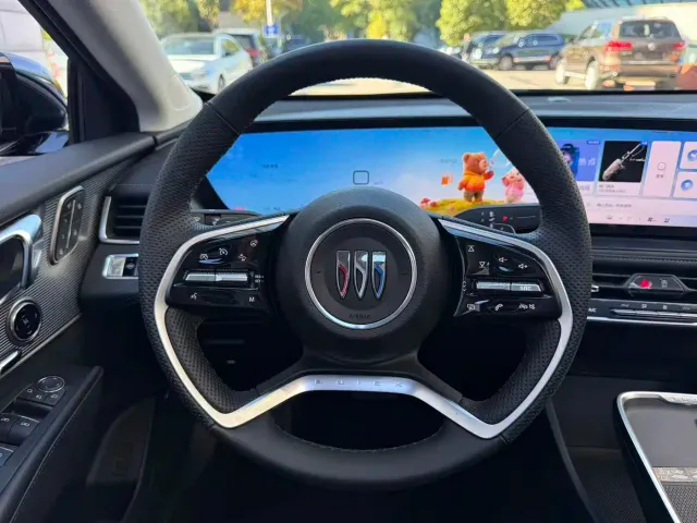Buick LaCrosse — Фото автомобиля 11