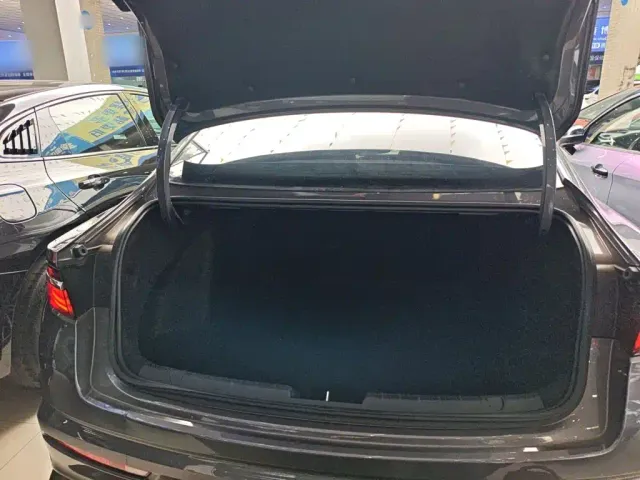Geely Xingrui — Фото автомобиля 14