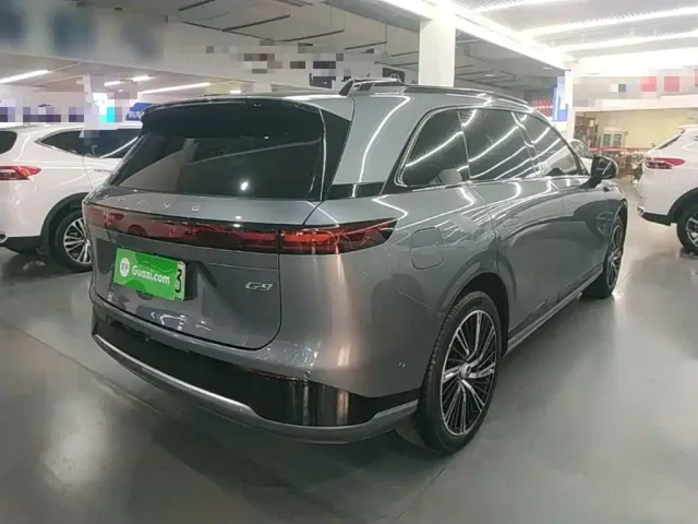 Xpeng G9 — Фото автомобиля 6
