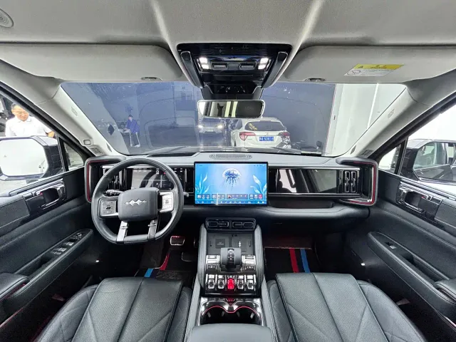 BYD FangChengBao Leopard 5 — Фото автомобиля 5