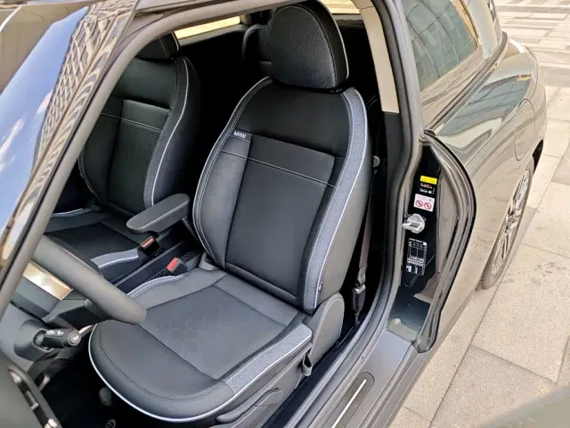 MINI Cooper — Фото автомобиля 13