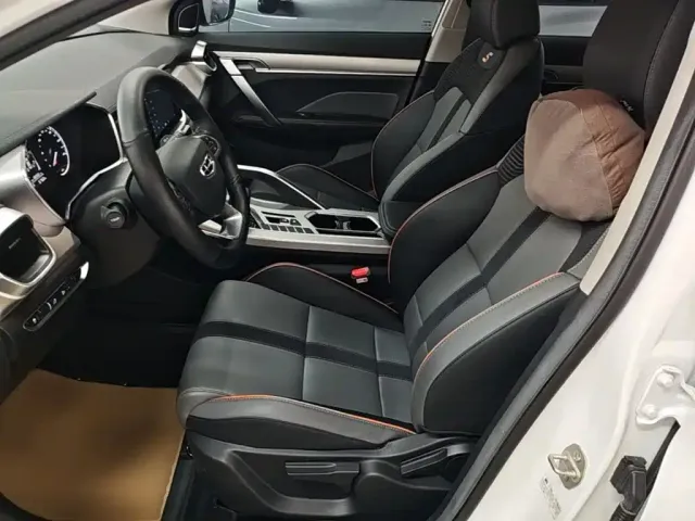 Geely Binyue — Фото автомобиля 14