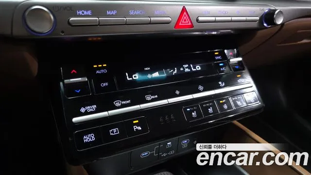 Hyundai Grandeur — Фото автомобиля 15