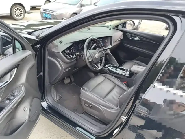 Buick Envision Plus — Фото автомобиля 15
