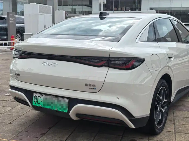 BYD Seal 06 — Фото автомобиля 7