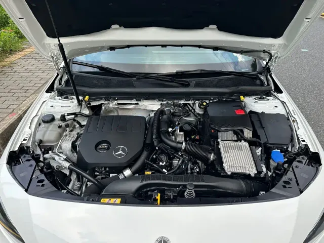 Mercedes-Benz A-Class — Фото автомобиля 16