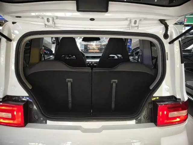 Wuling Hongguang Mini EV — Фото автомобиля 18