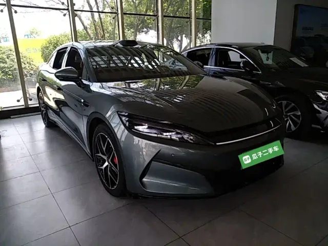 BYD Han L — Фото автомобиля 3