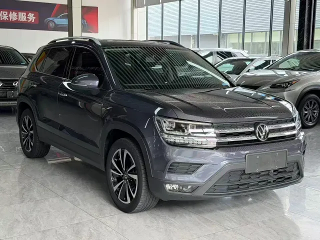 Volkswagen Tharu — Фото автомобиля 3