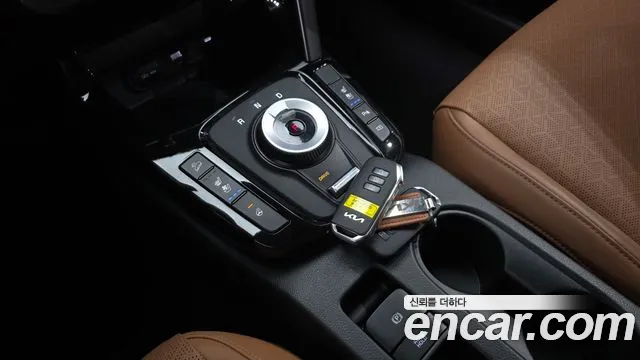 Kia Seltos — Фото автомобиля 12