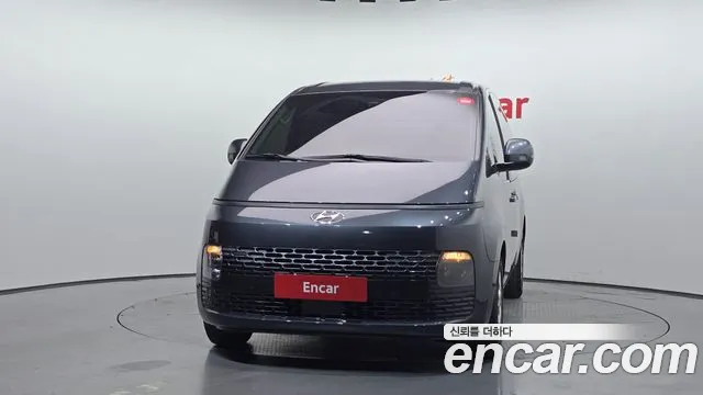 Hyundai Staria Staria Карго 3 места — Фото автомобиля 3
