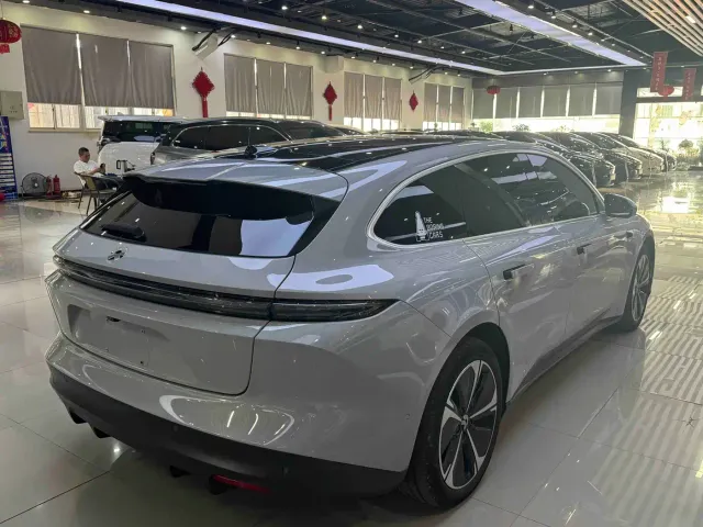 Nio ET5 Touring — Фото автомобиля 12
