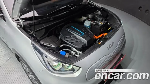 Kia Niro Niro Plus Air — Фото автомобиля 6